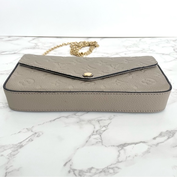 ❌SOLD❌ Authentic Louis Vuitton Felicie Pochette Empreinte Turtledove Crossbody - Picture 11 of 14